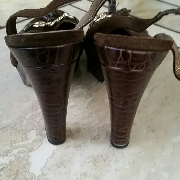 Nine West Brown Leather Heels 10 - Picture 3 of 3